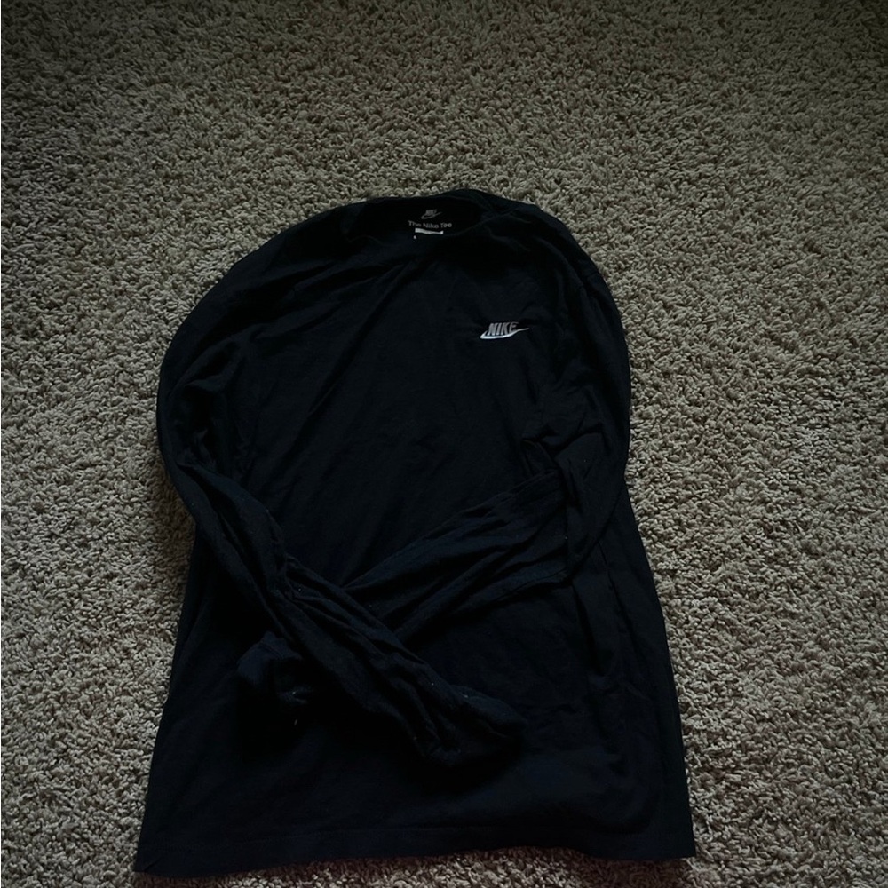 Black Nike long sleeve